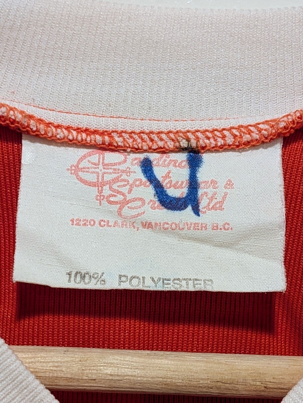 GUC 1980s S Orange And Black Assistant Captain Hockey Jersey with Cat Logo - Picture 5 of 6